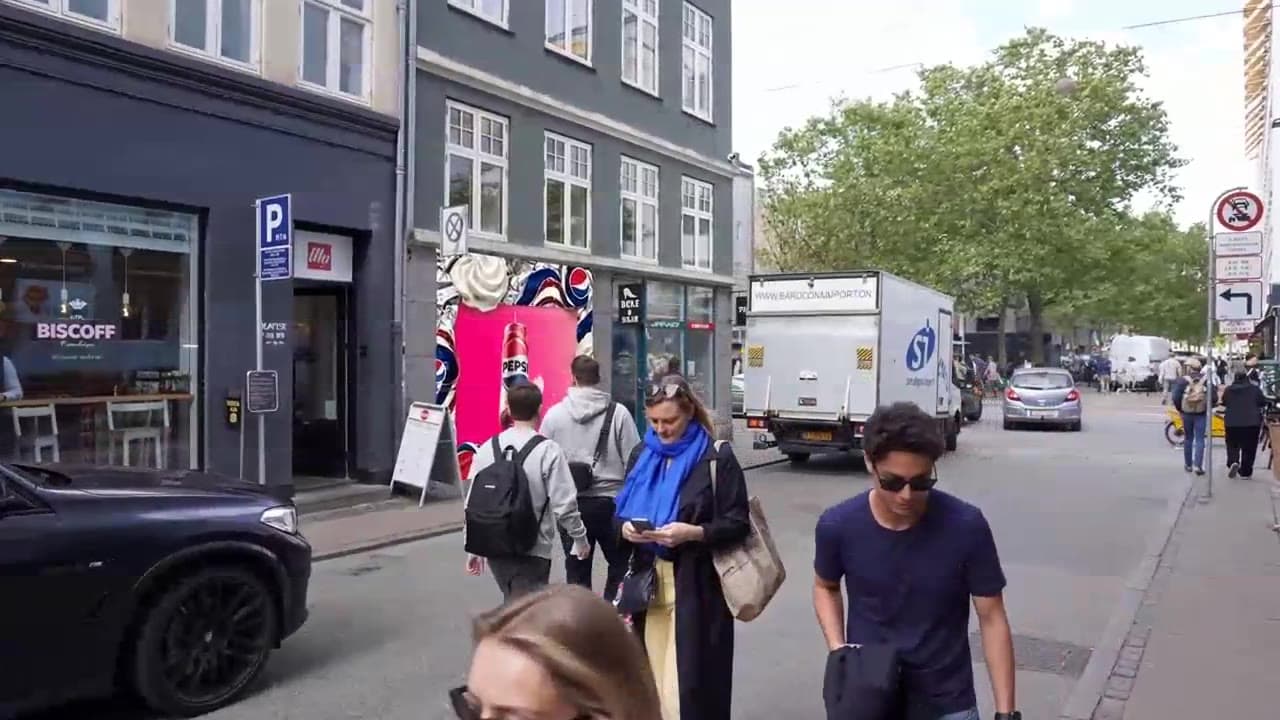 Digital Outdoor i København: Hvornår Giver en Skærm Mening?